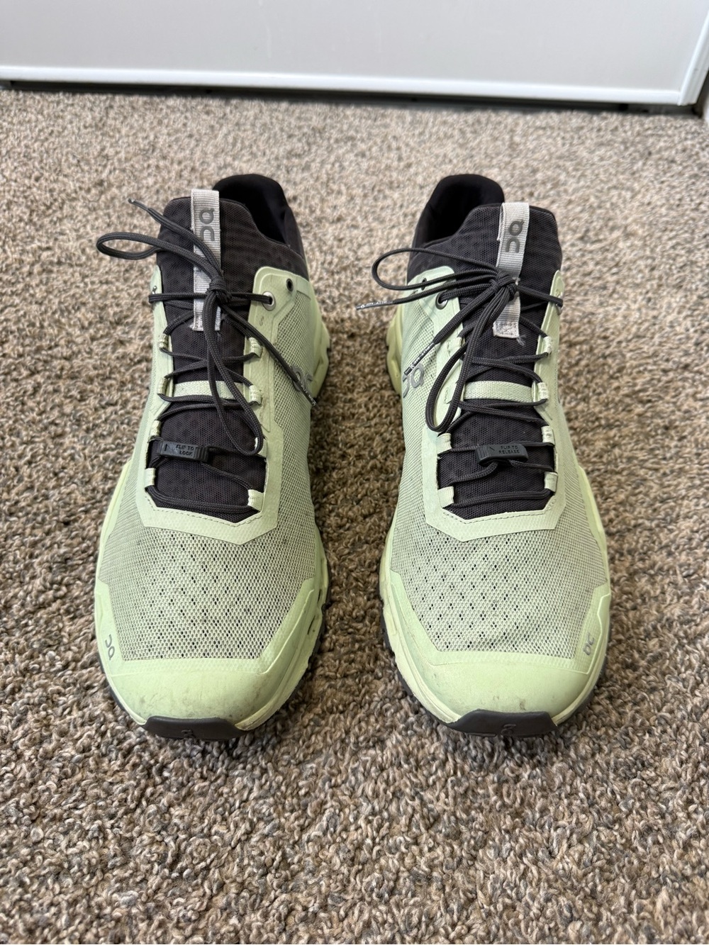 On Running Men's Cloudvista Trail Shoes - Light Green and Black - Picture 2 of 7